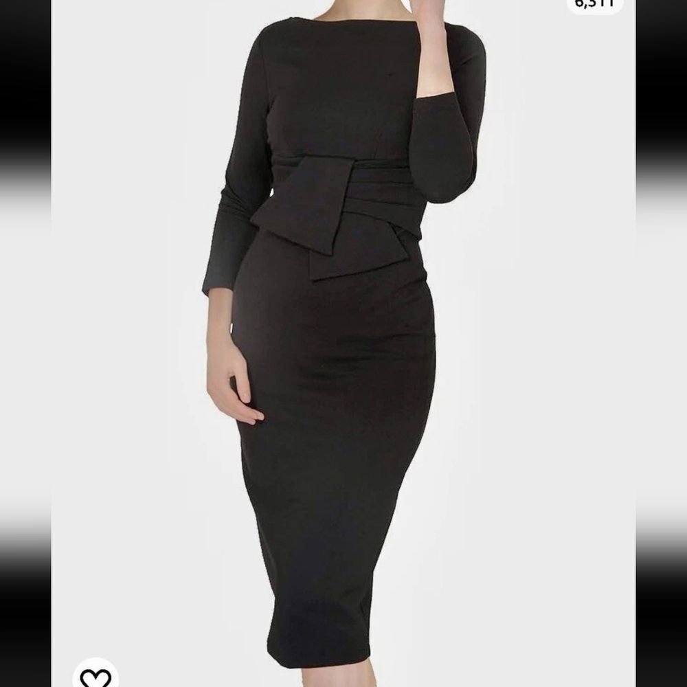 Elegant Black 3/4 Sleeve Dress